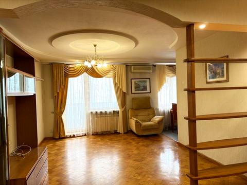 квартира за адресою Євгенія Єніна вул. (Бакуліна), 3б