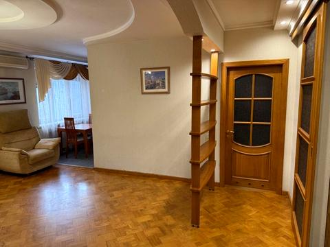 квартира за адресою Євгенія Єніна вул. (Бакуліна), 3б