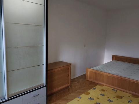 квартира за адресою Олександра Махова вул. (Жолудєва), 8-А