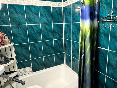 квартира за адресою Зоопаркова вул., 8в