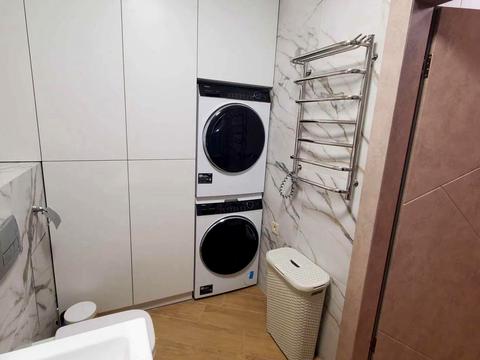 квартира за адресою Ревуцького вул., 40-Б