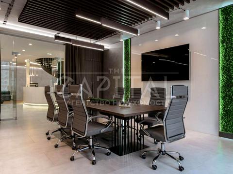 комерційна за адресою Андрія Верхогляда вул. (Михайла Драгомирова), 20-А