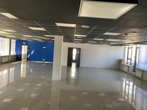 комерційна за адресою Старонаводницька вул., 19