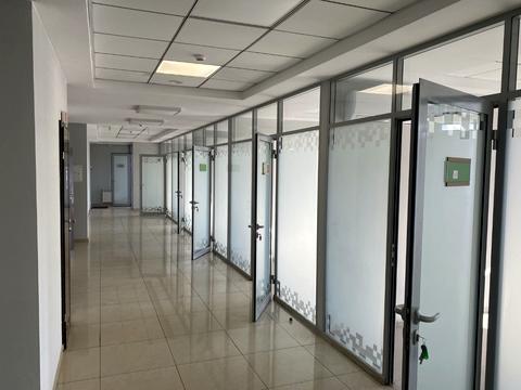 комерційна за адресою Старонаводницька вул., 19