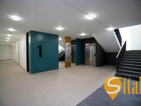 квартира за адресою Червоної Калини вул., 8