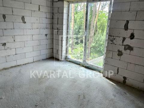 дом по адресу вул. Сім'ї Красовських