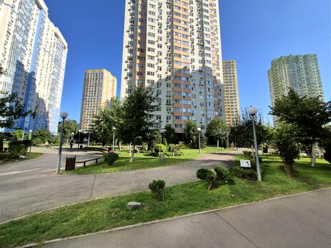 квартира за адресою Воскресенська вул., 12-В