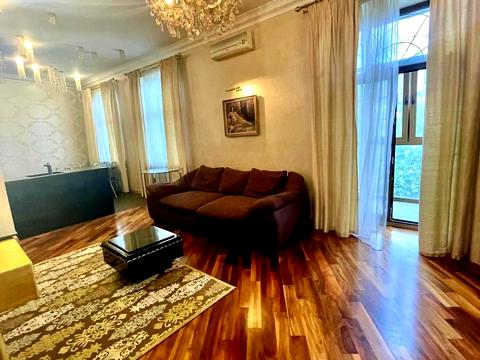 квартира за адресою Круглоуніверситетська вул., 11/19