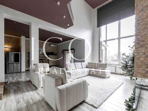 будинок за адресою Жовтнева вул.