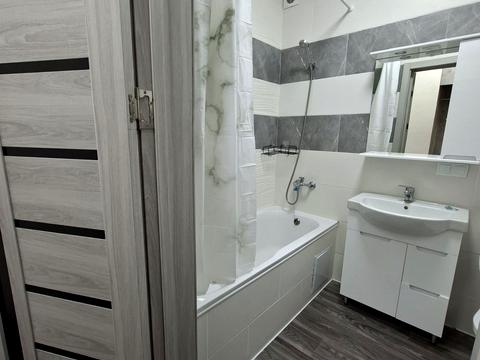 будинок за адресою Київ, Олени Теліги, 17