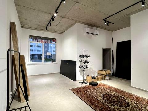 коммерческая по адресу Тернопільська, 46