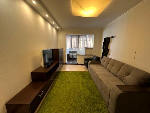 квартира по адресу Ревуцкого ул., 4