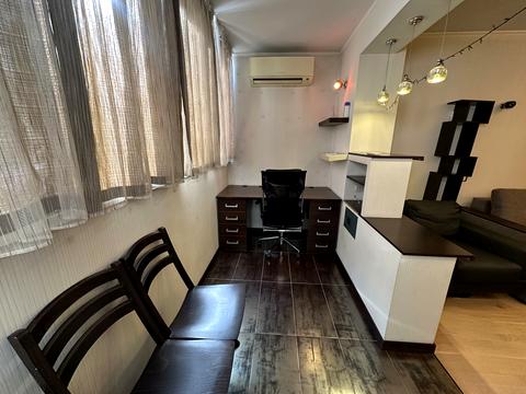 квартира по адресу Ревуцкого ул., 4