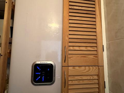 квартира по адресу Ревуцкого ул., 4