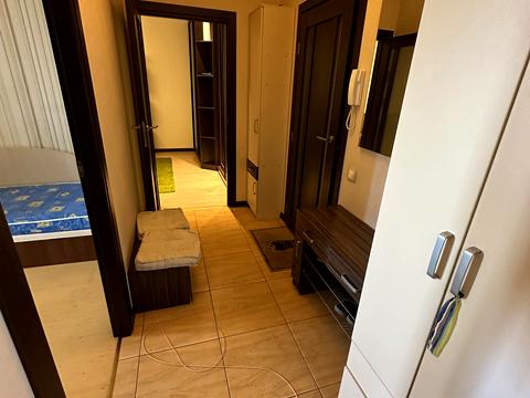 квартира по адресу Ревуцкого ул., 4