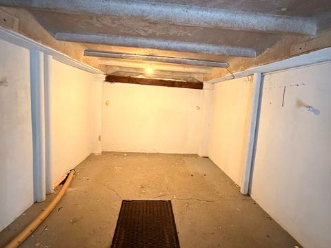 паркоместо по адресу Бережанская ул., 12