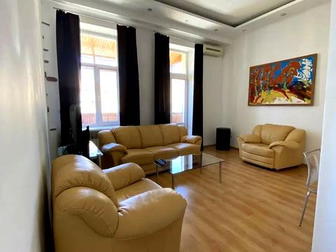 квартира за адресою Антоновича вул. (Горького), 24