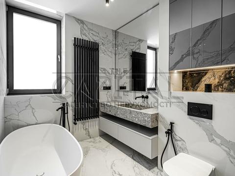 дом по адресу Осіння