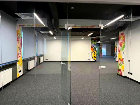 комерційна за адресою Саксаганського вул., 53