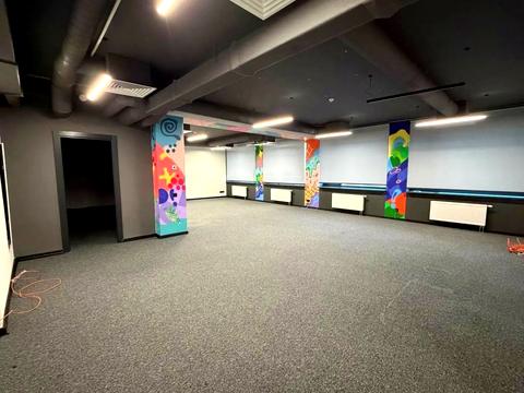 комерційна за адресою Саксаганського вул., 53