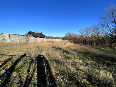 участок по адресу вул. Промениста, 10