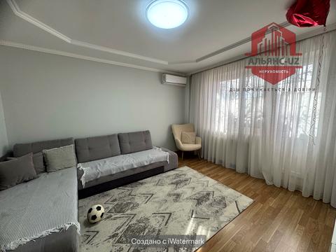 квартира за адресою Героїв 101-ї Бригади вул. (Олексія Бестужева-Рюміна), 8