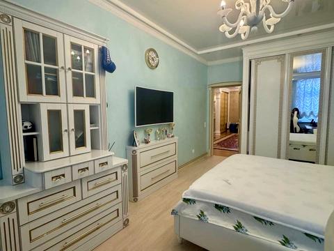 квартира по адресу Леси Украинки бульв., 7-А