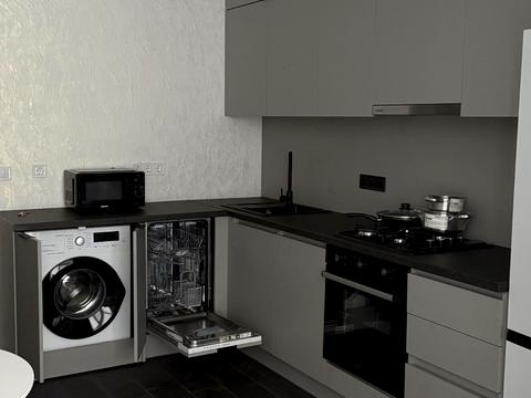 квартира за адресою Героїв Небесної Сотні просп., (Будинок 14/3)