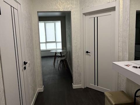 квартира за адресою Героїв Небесної Сотні просп., (Будинок 14/3)