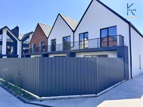 будинок за адресою Степана Бандери вул.