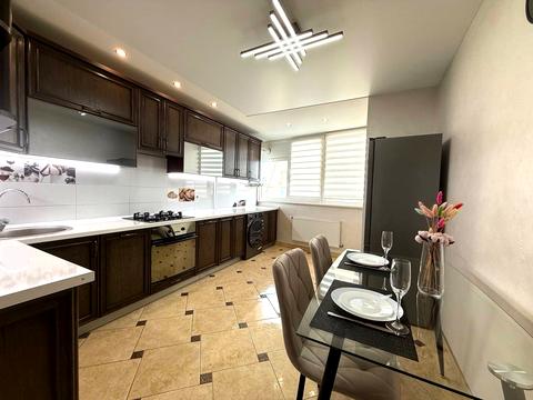 квартира за адресою Тролейбусна вул., 9-Б