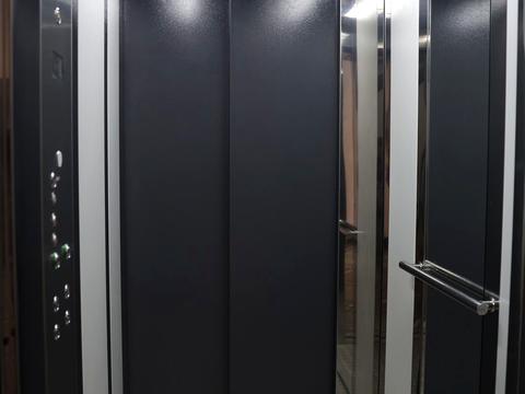 комерційна за адресою Вовчинецька вул., 227M