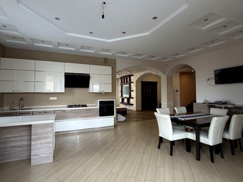 дом по адресу с. Острица, Приміська