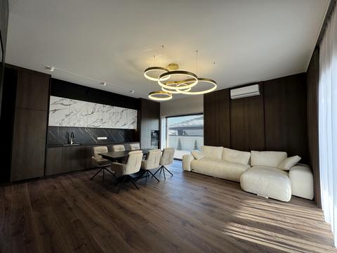 будинок за адресою Захисників Маріуполя вул. (Костромська)