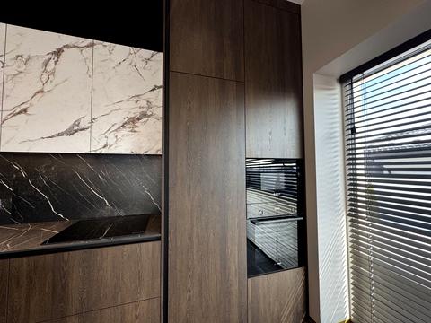 будинок за адресою Захисників Маріуполя вул. (Костромська)