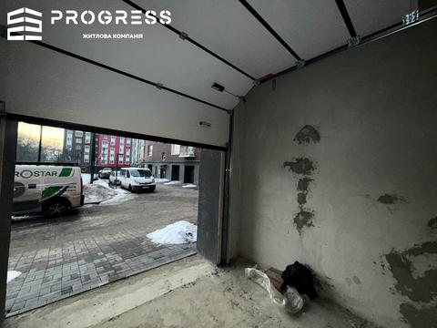 паркомісце за адресою Богдана Хмельницького вул., (Будинок 2)