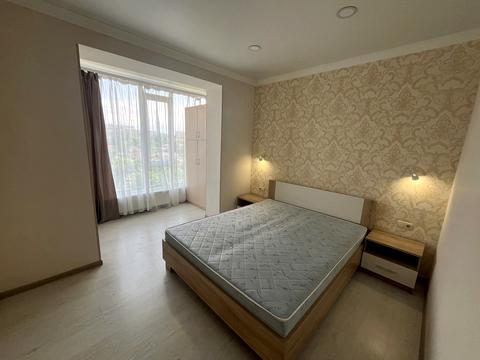 квартира за адресою Левка Лук'яненка вул. (Василя Жуковського), 16, 18, 20, 24