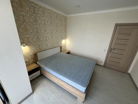 квартира за адресою Левка Лук'яненка вул. (Василя Жуковського), 16, 18, 20, 24