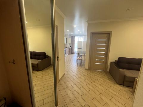 квартира за адресою Левка Лук'яненка вул. (Василя Жуковського), 16, 18, 20, 24