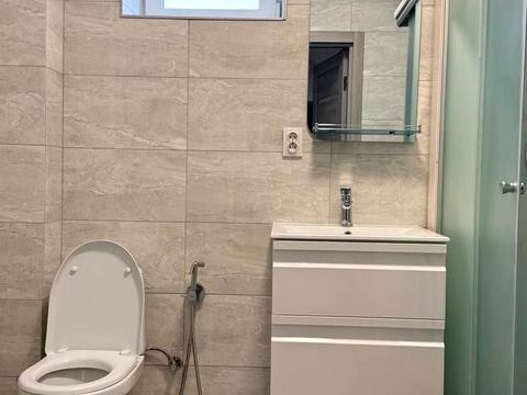 квартира по адресу Весняна ул., 12