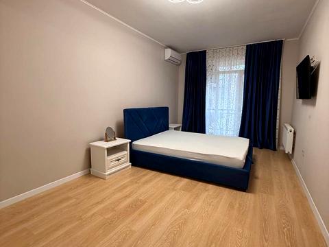 квартира по адресу Олександра Хіри ул., 12