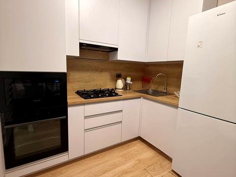 квартира по адресу Олександра Хіри ул., 12