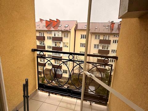 квартира по адресу Олександра Хіри ул., 12