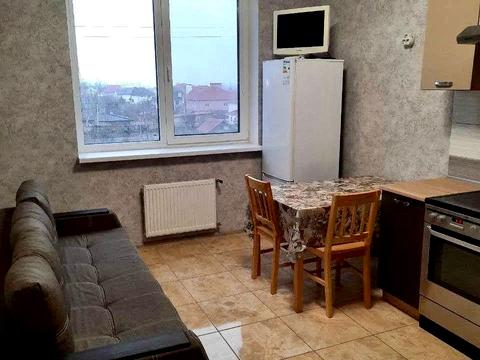 квартира за адресою Перлинна вул., 8