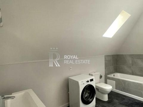 будинок за адресою Анатолія Солов'яненка вул.