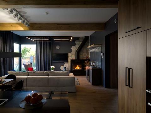 будинок за адресою Київ, Лютнева вул., 58