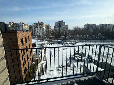 квартира за адресою 24 Серпня вул., (Будинок 8)