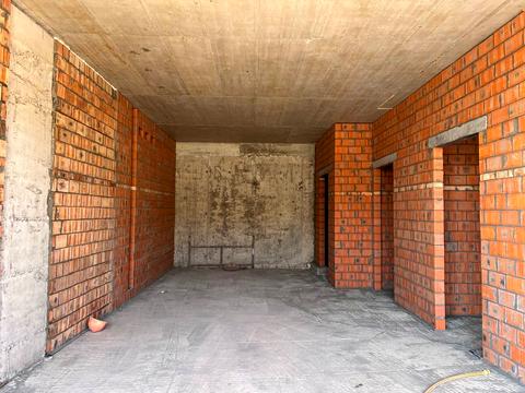 комерційна за адресою Данила Галицького вул., (Будинок)