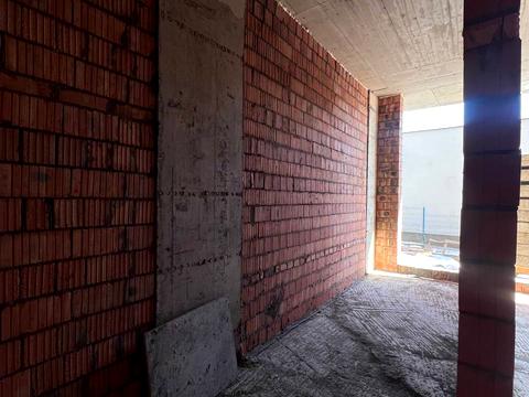 комерційна за адресою Данила Галицького вул., (Будинок)