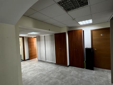 комерційна за адресою Голосіївська вул., 7 к2